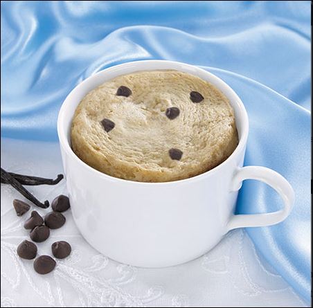 Best By 09 2025; Mug Cake Vanilla Chocolate Chip Dessert by Healthwise